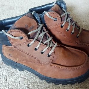 Waterproof brown boots size 11